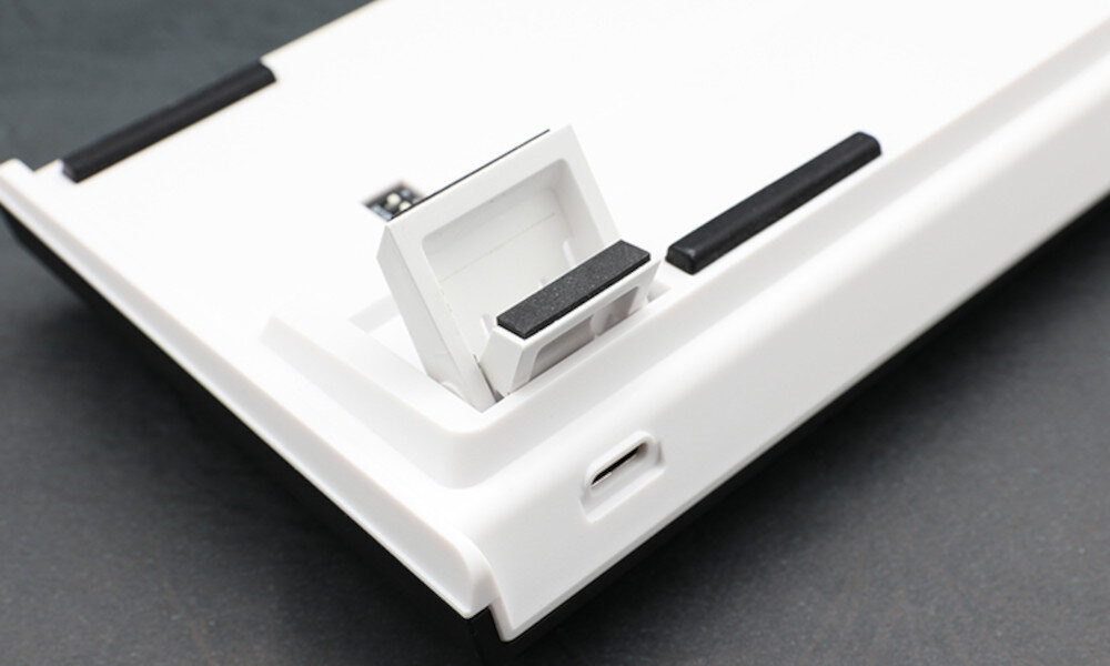 Klawiatura DUCKY One 2 SF Cherry MX-Speed Silver antyposlizgowe stopki