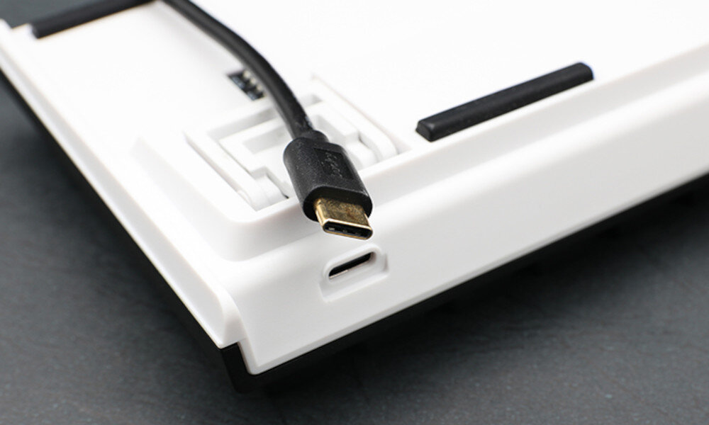 Klawiatura DUCKY One 2 SF Cherry MX-Speed Silver przewodowe polaczenie