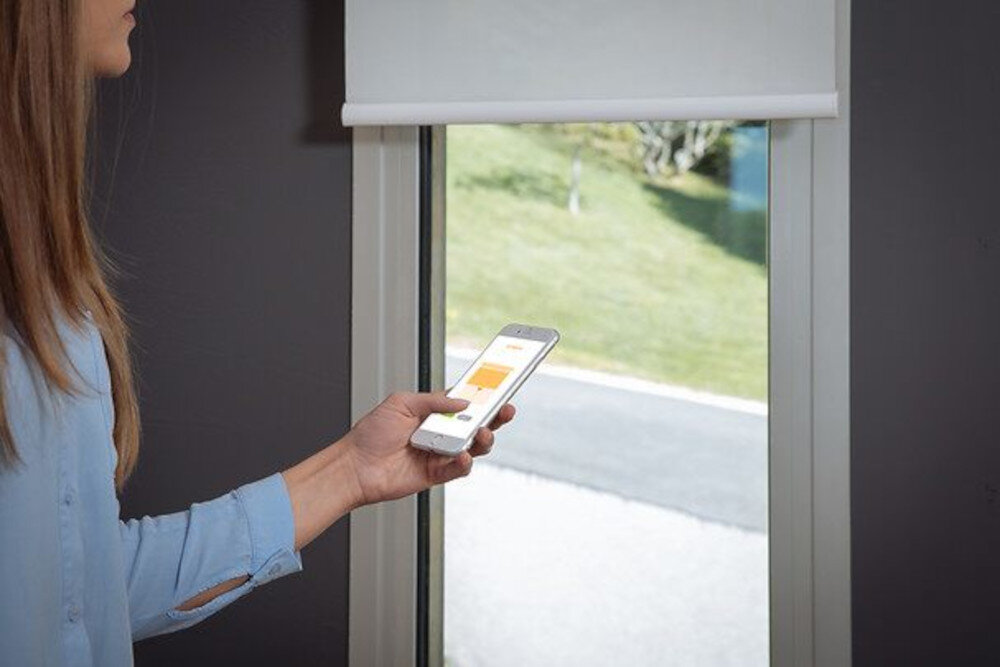Odbiornik SOMFY 1822661 Technologia radiowa io-homecontrol® informacje monitorowanie wygoda korzystanie