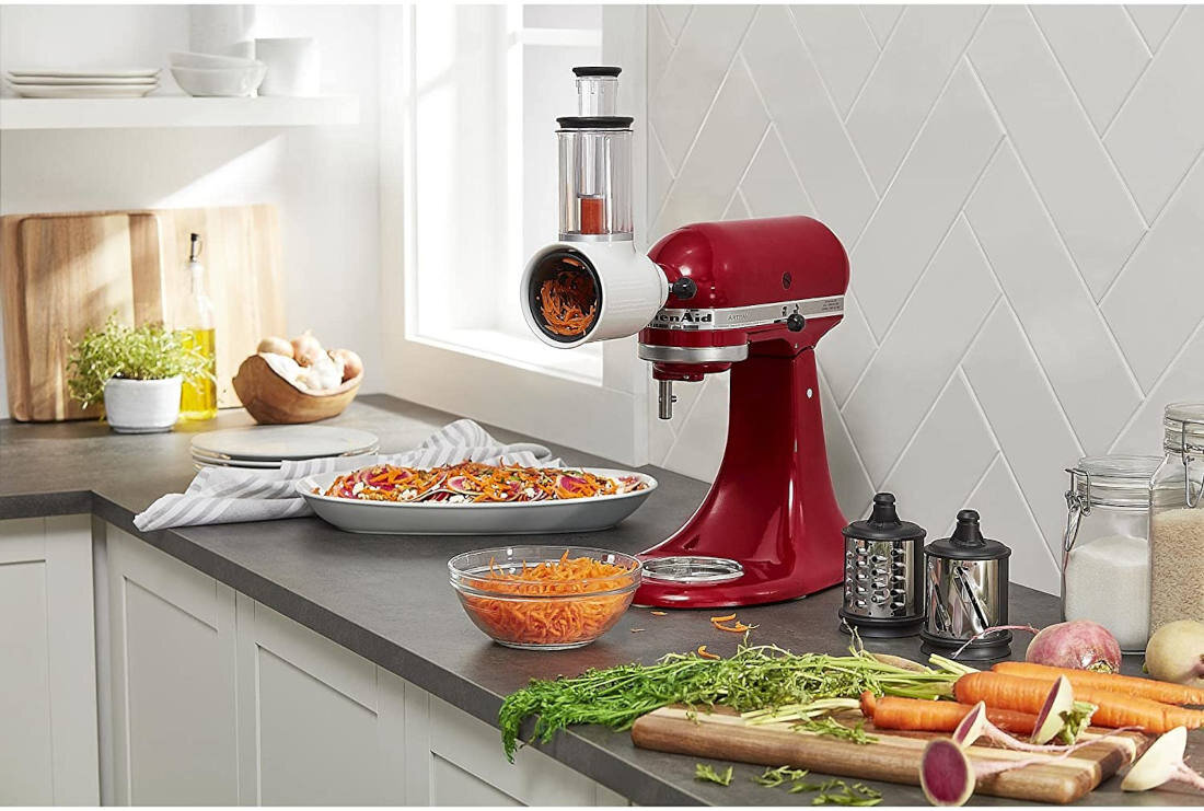 TRobot kuchenny planetarny KITCHENAID Artisan 5KSM125EER 300 W + Szatkownica 5KSMVSA