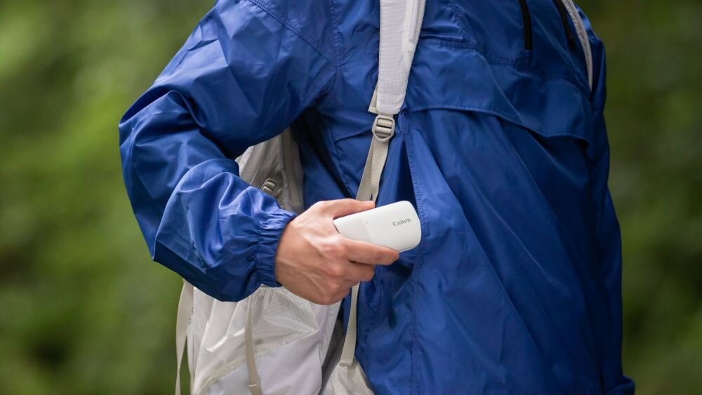 Aparat CANON PowerShot ZOOM  zdjęcia obiektyw ekran wizjer ogniskowa przysłona migawka obudowa bateria zasilanie filmy nagrywanie rozdzielczość matryca rozmiar przekątna tryby iso montaż lampa światło przyciski sterowanie menu kontrast jasność balans bieli filtry cmos karta pliki format zapis seria