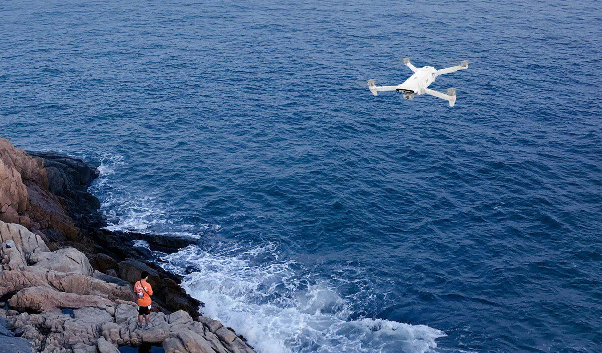 Dron FIMI X8 SE 2022 V2 Combo + Torba lokalizacja lądowanie odporność