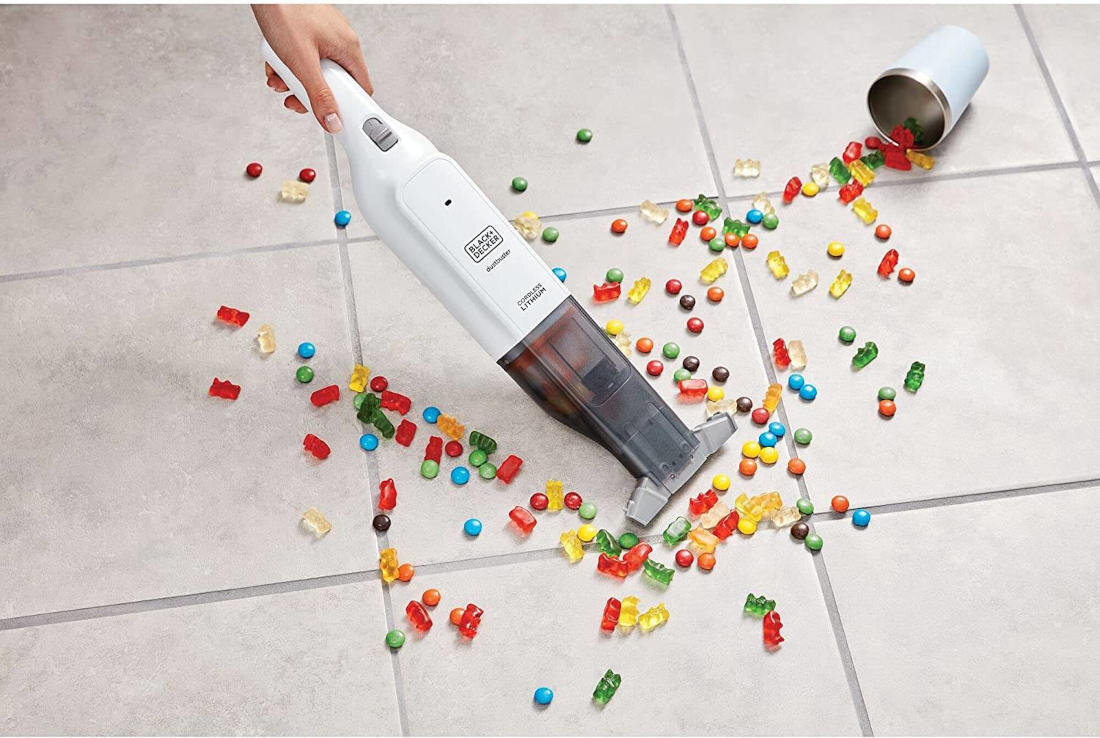 Odkurzacz reczny BLACK&DECKER HLVC315B11 lekka konstrukcja