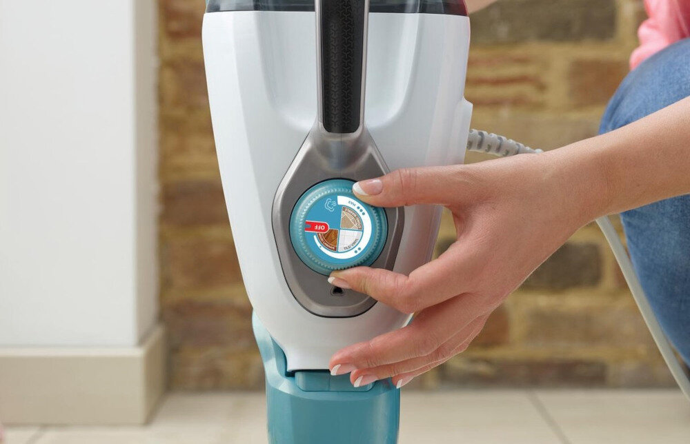 Mop parowy BLACK&DECKER BHSM1610DSM-QS