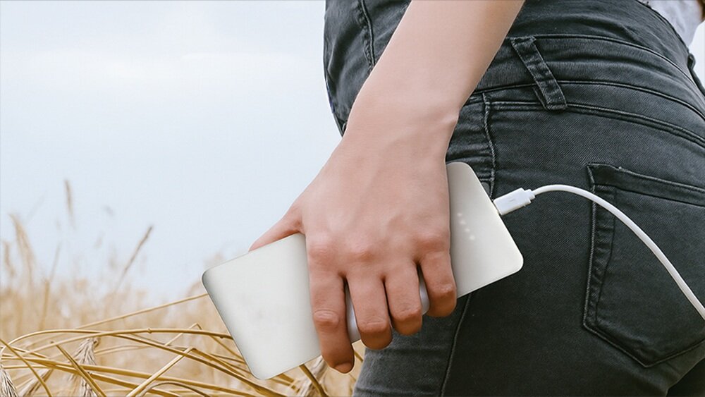 Powerbank EXTRALINK EPB-078W 10000mAh 10W Biały dwa typy złączy wejściowych, kompatybilność, praktyczne urządzenie