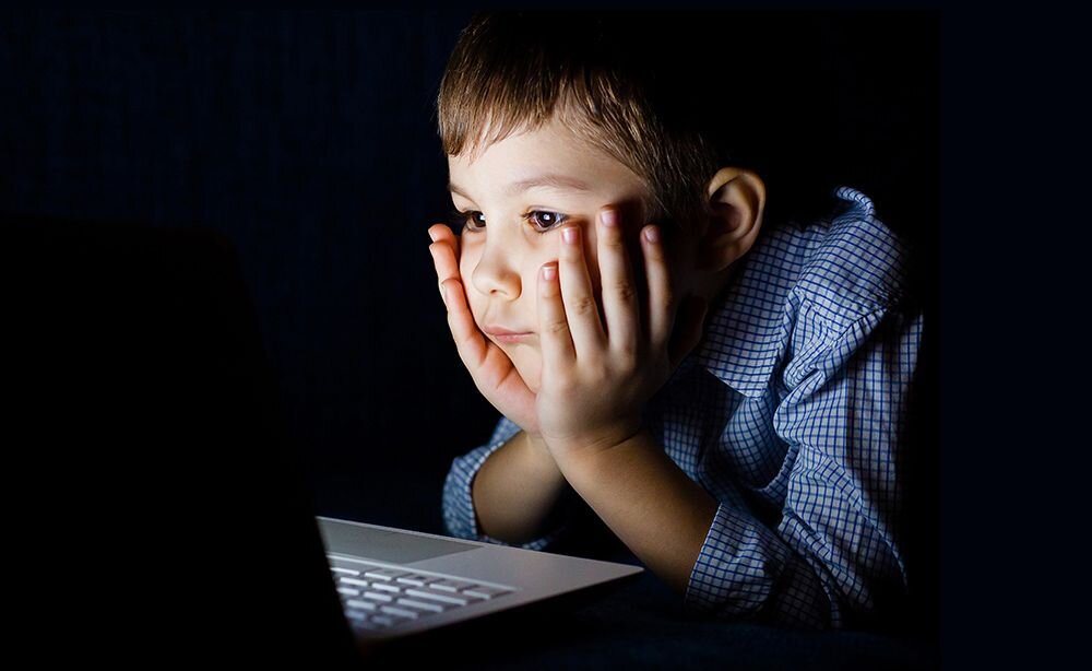 Laptop ASUS Zenbook Pro UM535 - Eye Care 