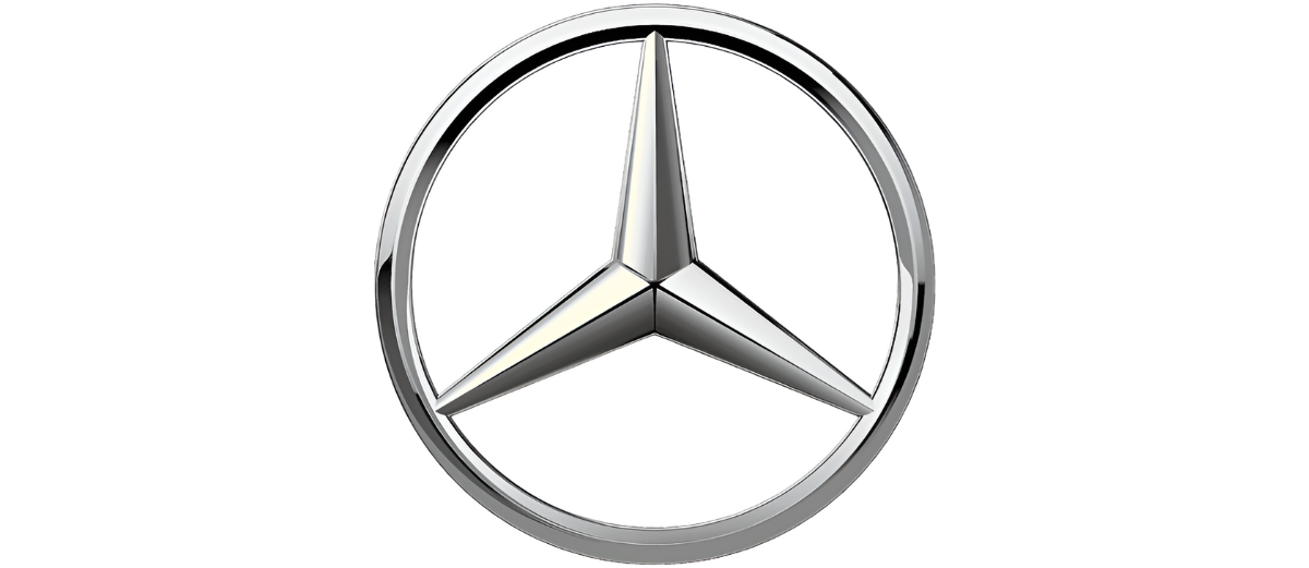 Logo w kształcie trójramiennej gwiazdy w okręgu, wykonane z metalicznego materiału.
