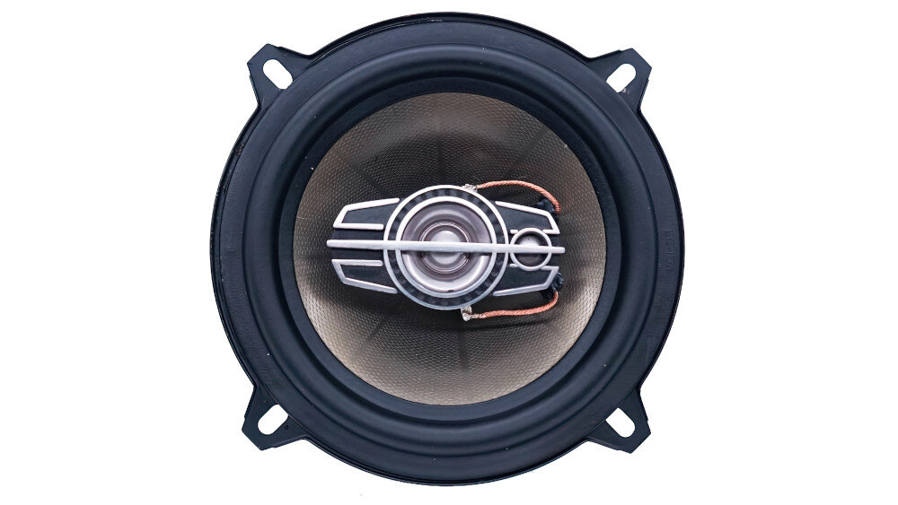 Głośniki samochodowe AKAI ACS-506  - dźwięk