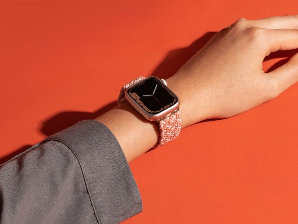 Pasek UNIQ Aspen DE do Apple Watch 1/2/3/4/5/6/7/8/9/SE/SE2 (38/40/41mm) Różowy, UNIQ Aspen – gotowy do ruchu, Zegarek z paskiem na nadgarstku