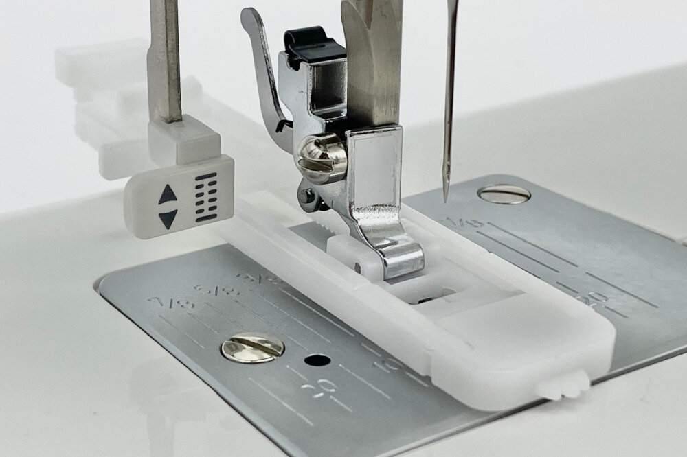 Maszyna do szycia MINERVA Next 421AA metalowa konstrukcja funkcjonalna trwala