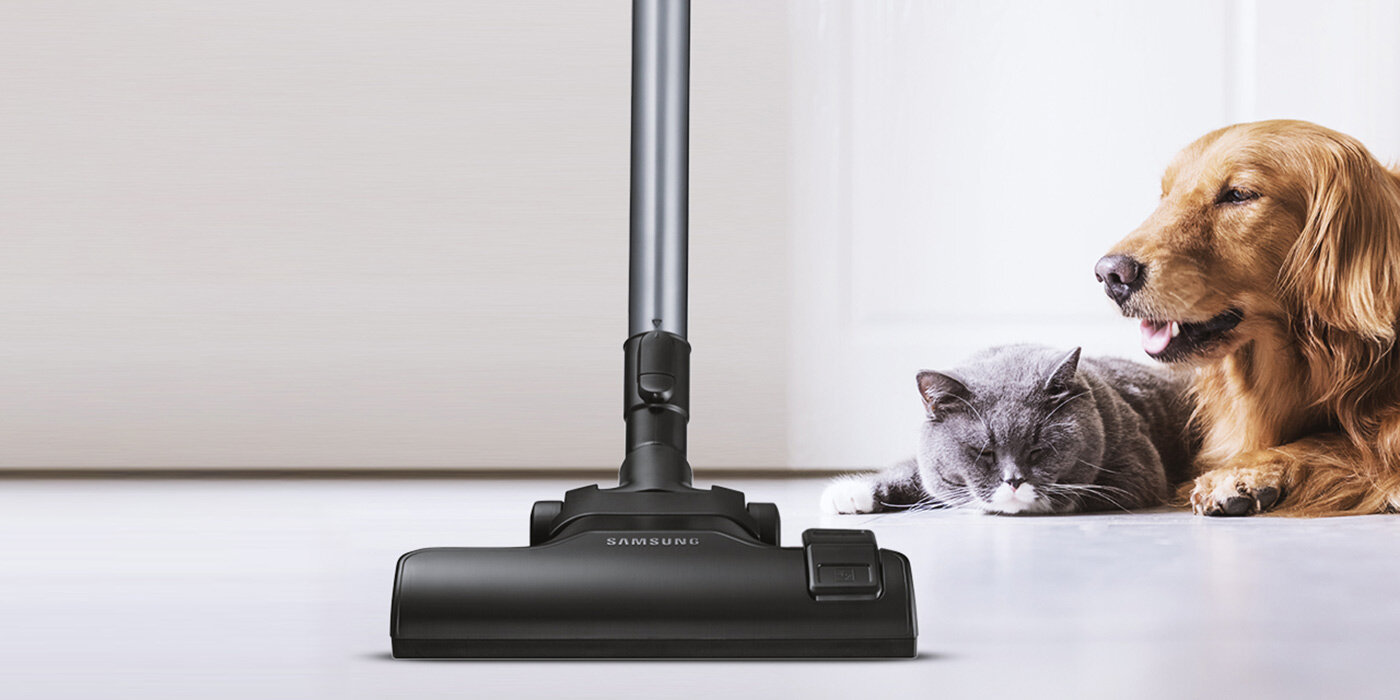 Główna szczotka 2w1 pozwala utrzymać porządek na co dzień