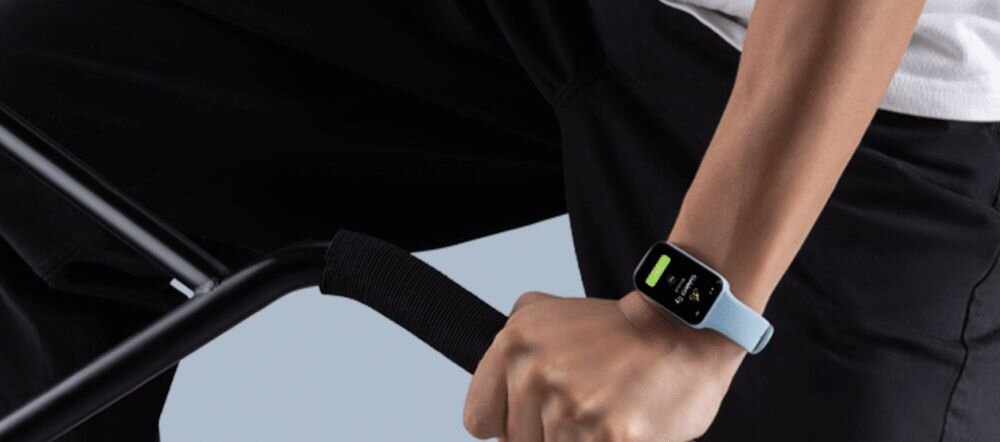 Smartband AMAZFIT Band 7 ekran bateria czujniki zdrowie sport pasek ładowanie pojemność rozdzielczość łączność sterowanie krew puls rozmowy smartfon aplikacja