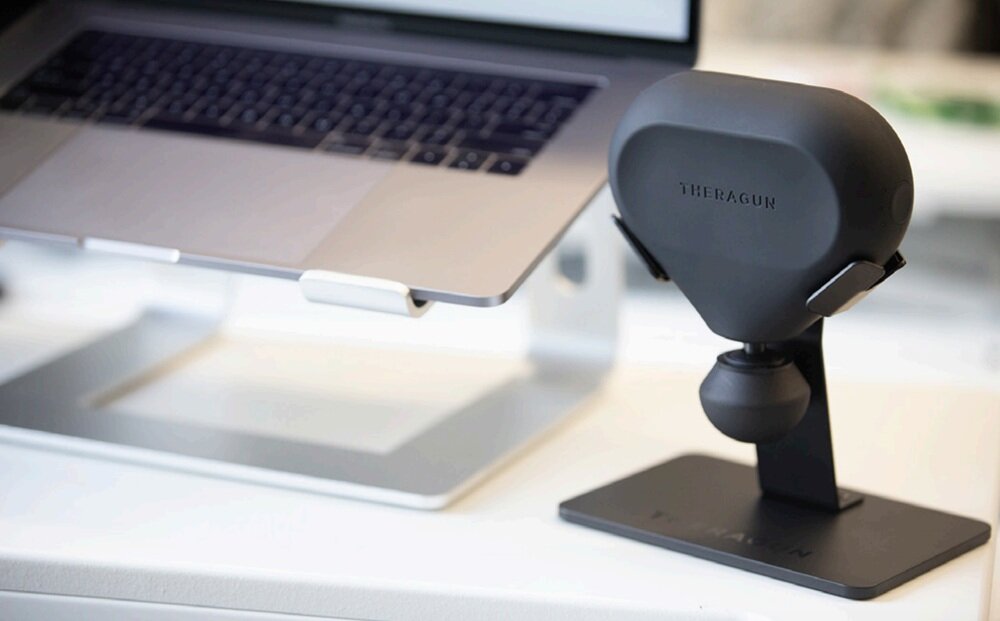 Stojak THERABODY Theragun Mini Stand kv początek opisu