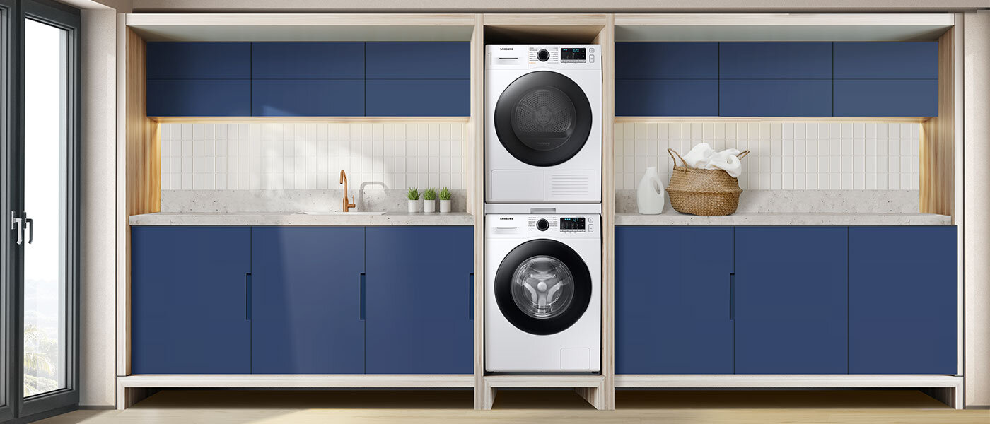 Pralka i suszarka Samsung mogą zostać ustawione w pionie, jak pokazano na zdjęciu, lub obok siebie, w zależności od dostępnej przestrzeni w mieszkaniu Pralka i suszarka Samsung mogą zostać ustawione w pionie, jak pokazano na zdjęciu, lub obok siebie, w zależności od dostępnej przestrzeni w mieszkaniu