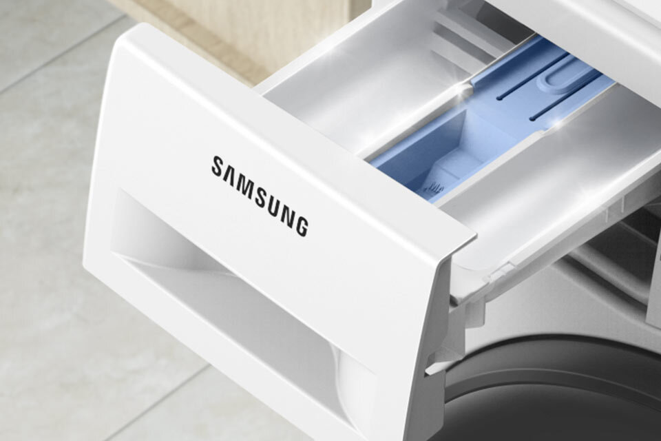 Szuflada na środki piorące jest chroniona przed powstawaniem osadu za pomocą specjalnego systemu płukania przegródek Szuflada na środki piorące jest chroniona przed powstawaniem osadu za pomocą specjalnego systemu płukania przegródek