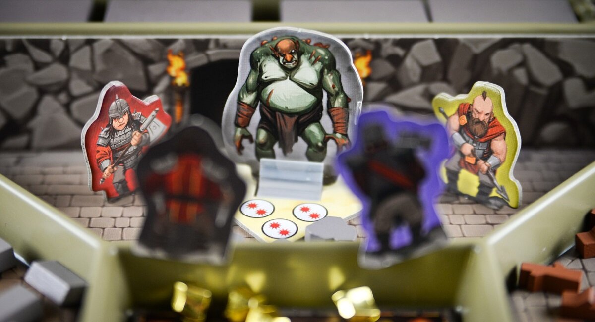 Gra planszowa LUCRUM GAMES Twierdza: Oblężenie Runedar Przygoda zamknięta w pudełku