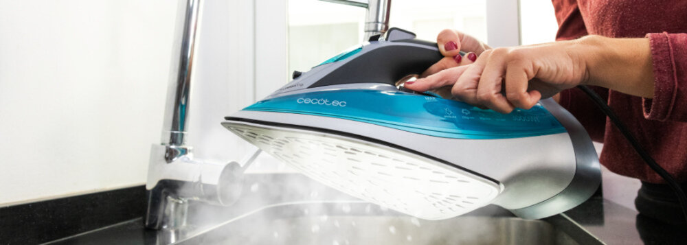 Żelazko CECOTEC Fast&Furious 5040 Absolute system antywapienny