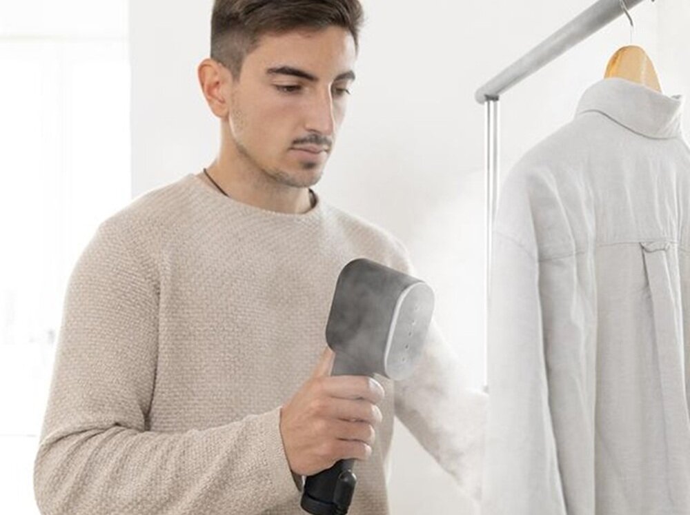 Parownica do ubrań Steamer CECOTEC Fast&Furious 4010 Vital ceramiczna podeszwa Turbo Slide, równomierne rozprowadzanie ciepła, krótszy czas pracy