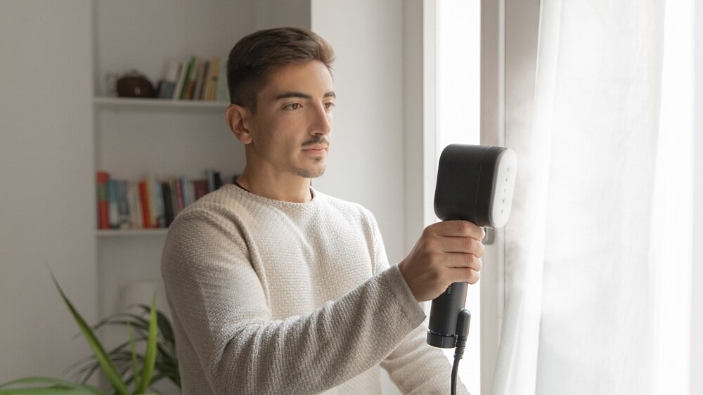 Parownica do ubrań Steamer CECOTEC Fast&Furious 4010 Vital technologia Clean Sream, dezynfekcja materiałów, szybkie odmowienie tekstylii