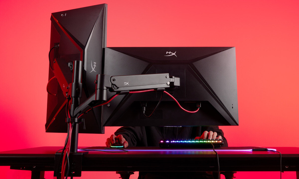 Monitor HYPERX Armada 64V69AA zgodny ze standardem VESA
