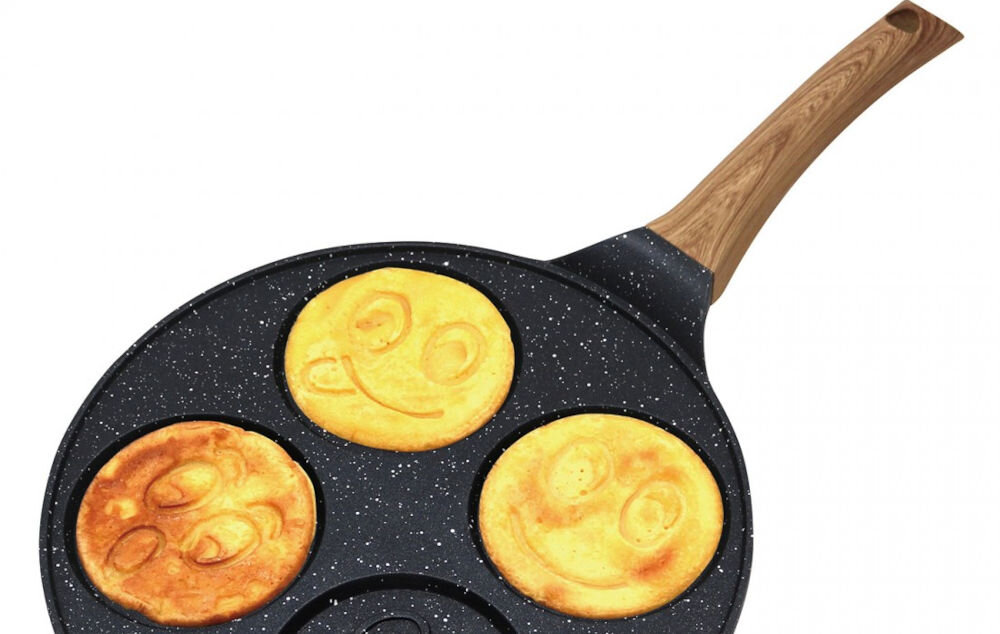 Patelnia KINGHOFF KH-1666 26.5 cm wygoda użytkowania ergonomiczny uchwyt pewny chwyt komfort użytkowania łatwa do mycia powierzchnia oszczędność czasu i wysiłku możliwość mycia w zmywarce program do delikatnego zmywania używanie nylonowych lub drewnianych przyborów kuchennych rozmiar 26 x 1,3 cm uniwersalna różnego typu dania 