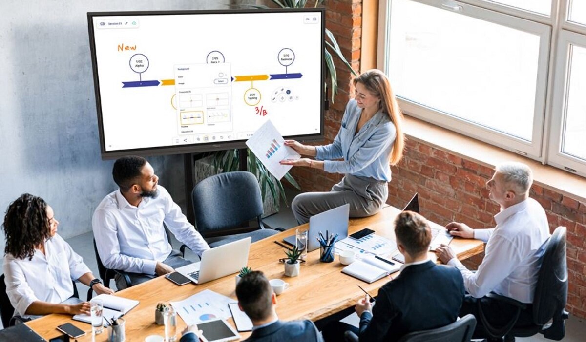 Monitor OPTOMA 5652RK 65 3840x2160px wyświetlacz przękątna cale funkcjonalność matryca odświeżanie reakcja złącza rozdzielczość ekran biuro dom praca rozrywka USB wideo audio jasność kontrast LED dotykowy dom biuro HDMI rysik pilot