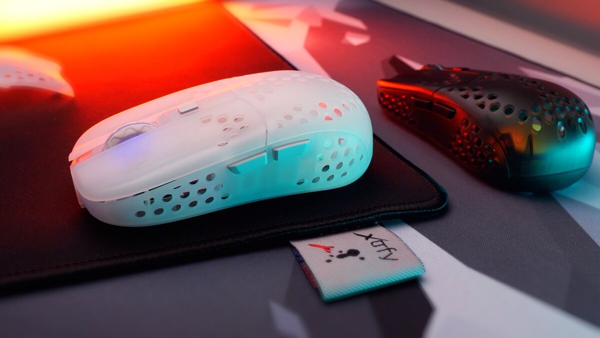 mysz XTRFY MZ1 Ultra lekka kultowa Kształt precyzja szybkość design