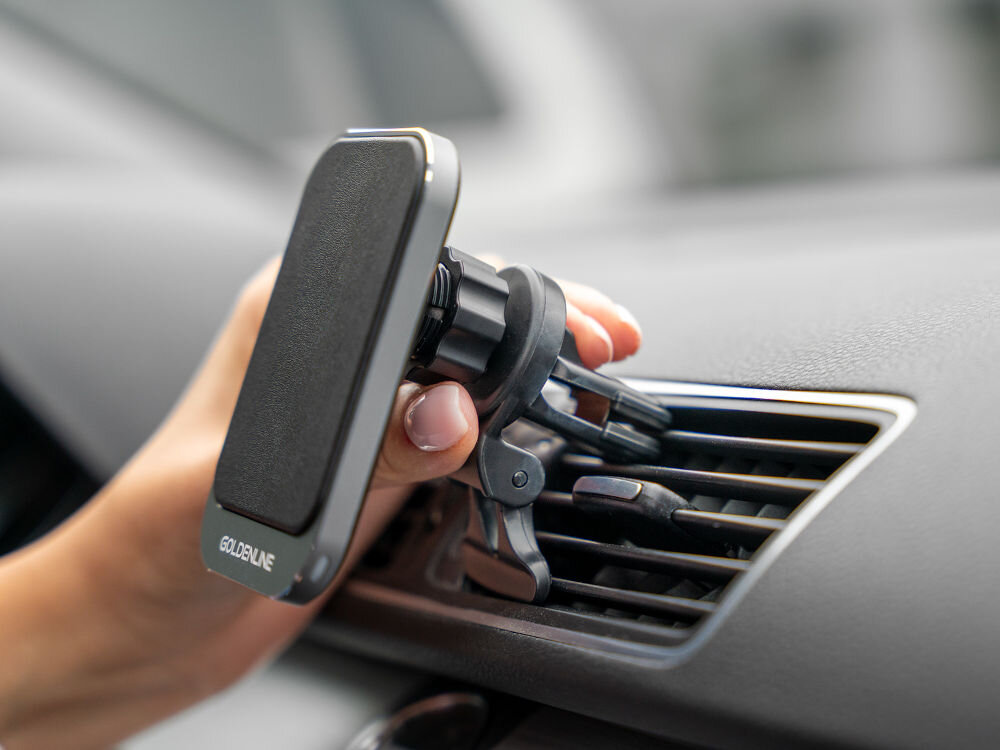 Uchwyt na telefon GÖTZE & JENSEN CH700W MagSafe Czarny magsafe magnetyczne mocowanie