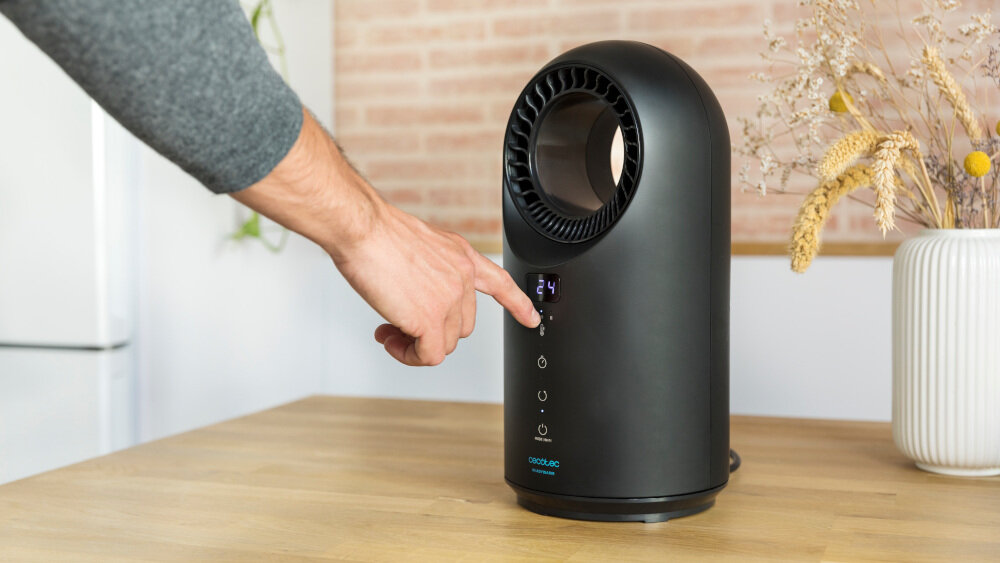 Termowentylator CECOTEC Ready Warm 8400 Bladeless Connected oszczędność miejsca kompaktowość