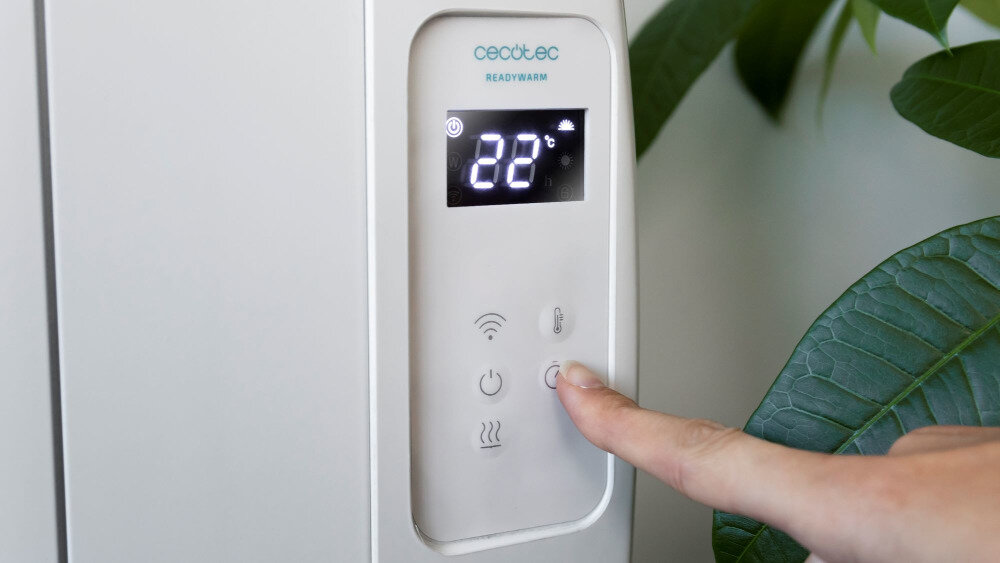 Grzejnik konwektorowy CECOTEC Ready Warm 2500 Thermal Connected sterowanie smartfon aplikacja