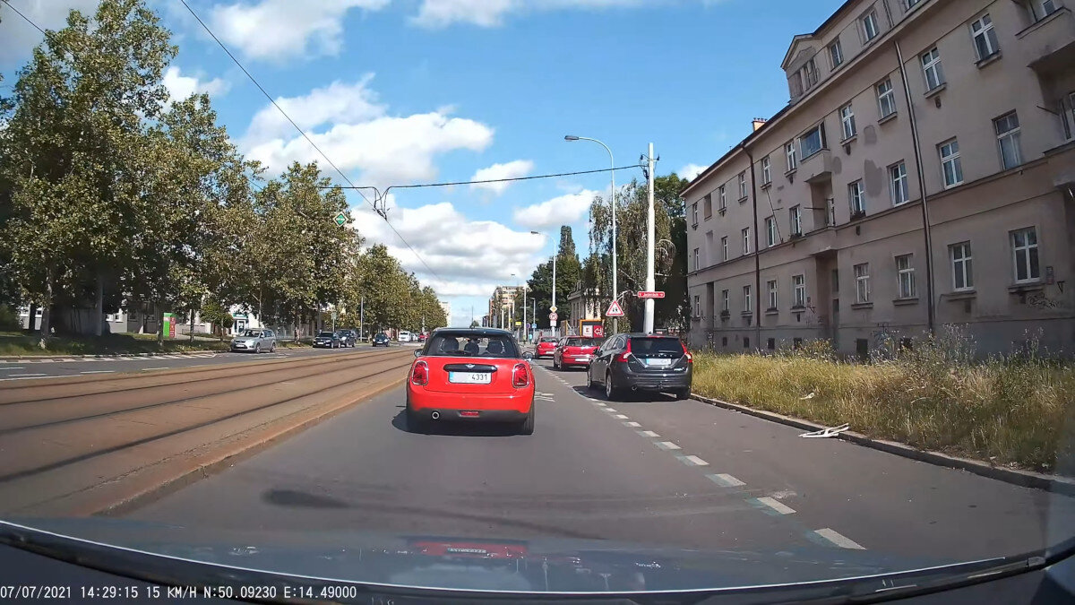 Wideorejestrator TRUECAM M11 GPS 4K rozdzielczość płynność kąt widzenia G-sensor