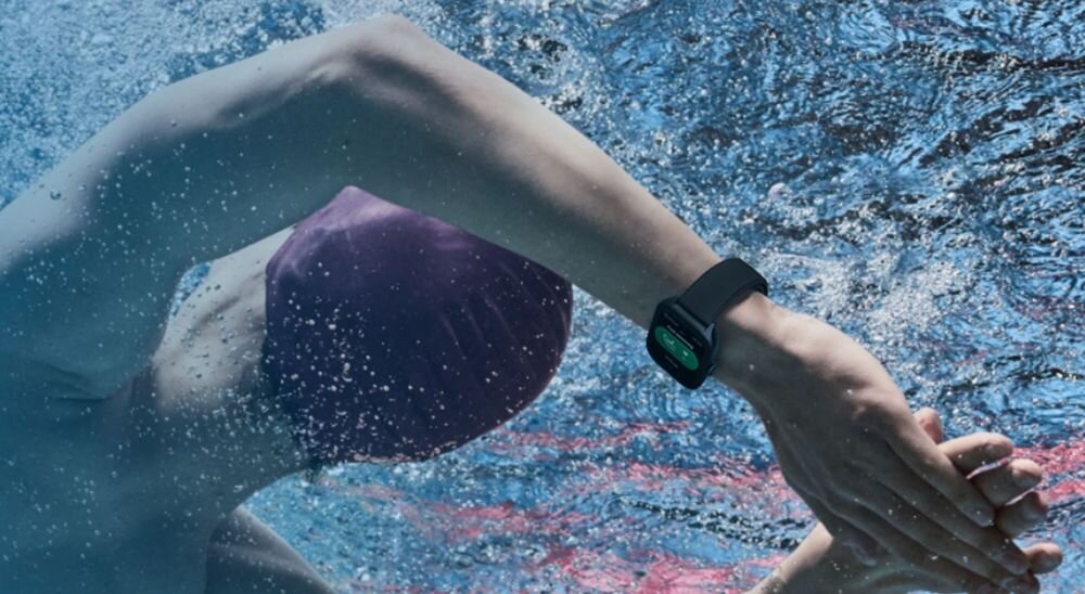 Smartwatch AMAZFIT GTS 4 ekran bateria czujniki zdrowie sport pasek ładowanie pojemność rozdzielczość łączność sterowanie krew puls rozmowy smartfon aplikacja