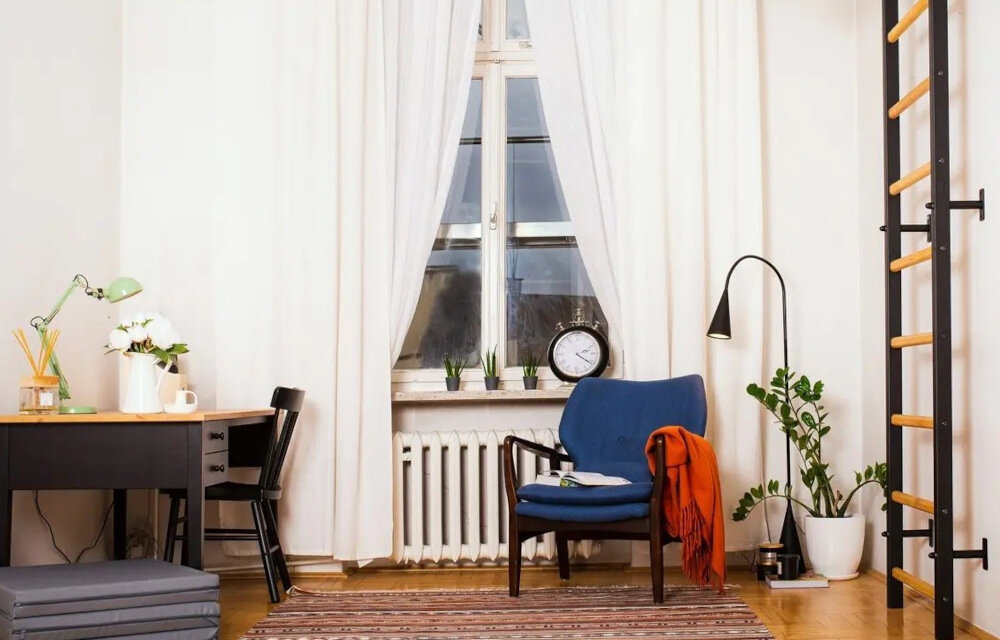 Drabinka gimnastyczna BENCHK 221B + Drążek przestrzen 0,5 m2 akcesoria montazowe prosty montaz do sciany o grubosci 12 cm