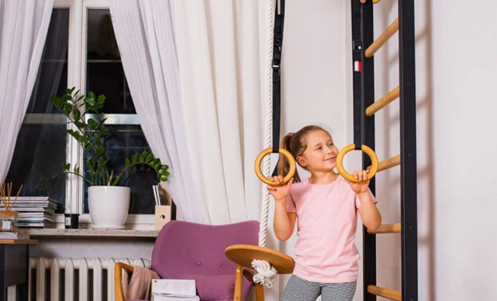 Drabinka gimnastyczna BENCHK 222B + Drążek – Akcesoria dwa kolka gimnastyczne