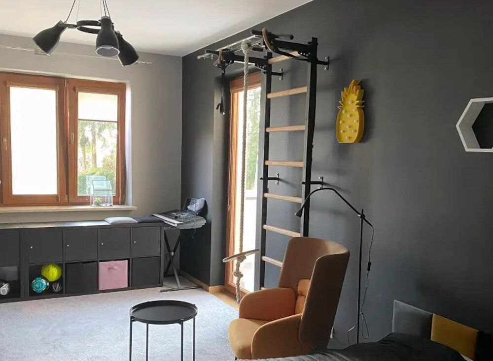 Drabinka gimnastyczna BENCHK 311B A076 + Drążek – Akcesoria 9 bukowych szczebelkow dwie warstwy oleju organicznego na bazie oleju lnianego obciazenie do 150 kg wysokosc 240 cm szerokosc 67 cm