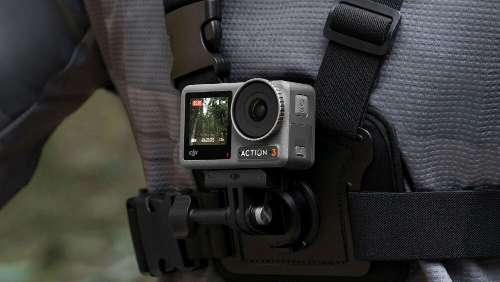 Kamera sportowa DJI Osmo Action 3 sport montaż nagrywanie stabilizacja montaż edycja filtry ostrość śledzenie tryby bateria akumulator zasilanie ładowanie rozdzielczość filmy obudowa odporność wielkość łączność sterowanie