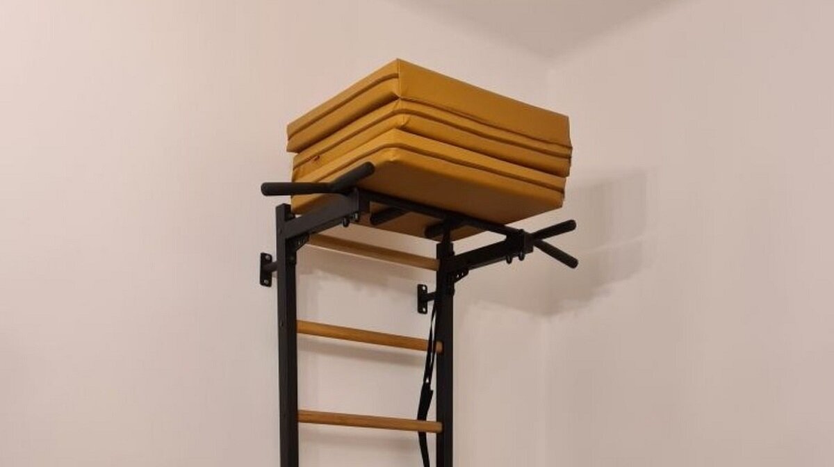 Materac gimnastyczny BENCHK 830665 Brązowy wygoda trening konstrukcja wymiary Wielozadaniowość dla zdrowia