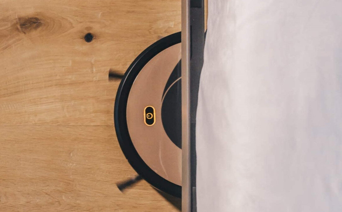 Robot sprzatajacy TAURUS Homeland czyszczenie sprzatanie odkurzanie czujniki zblizeniowe precyzja nawigacja