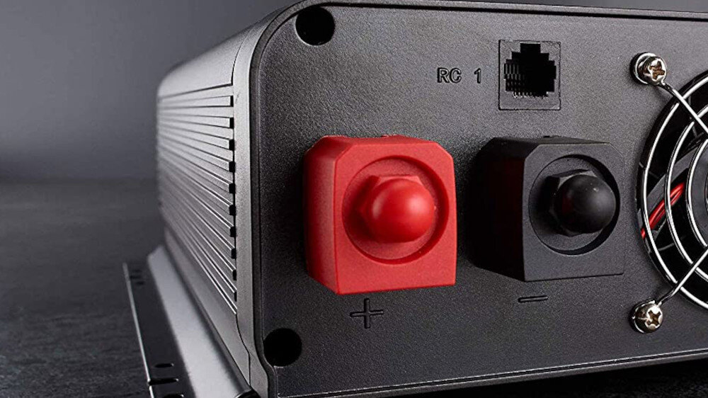 Przetwornica AEG 10061 12V/230V 1000V/2000V  - obsługa