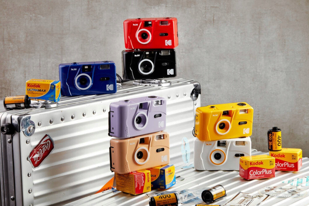 Aparat KODAK M38 Biały zasilanie kolory
