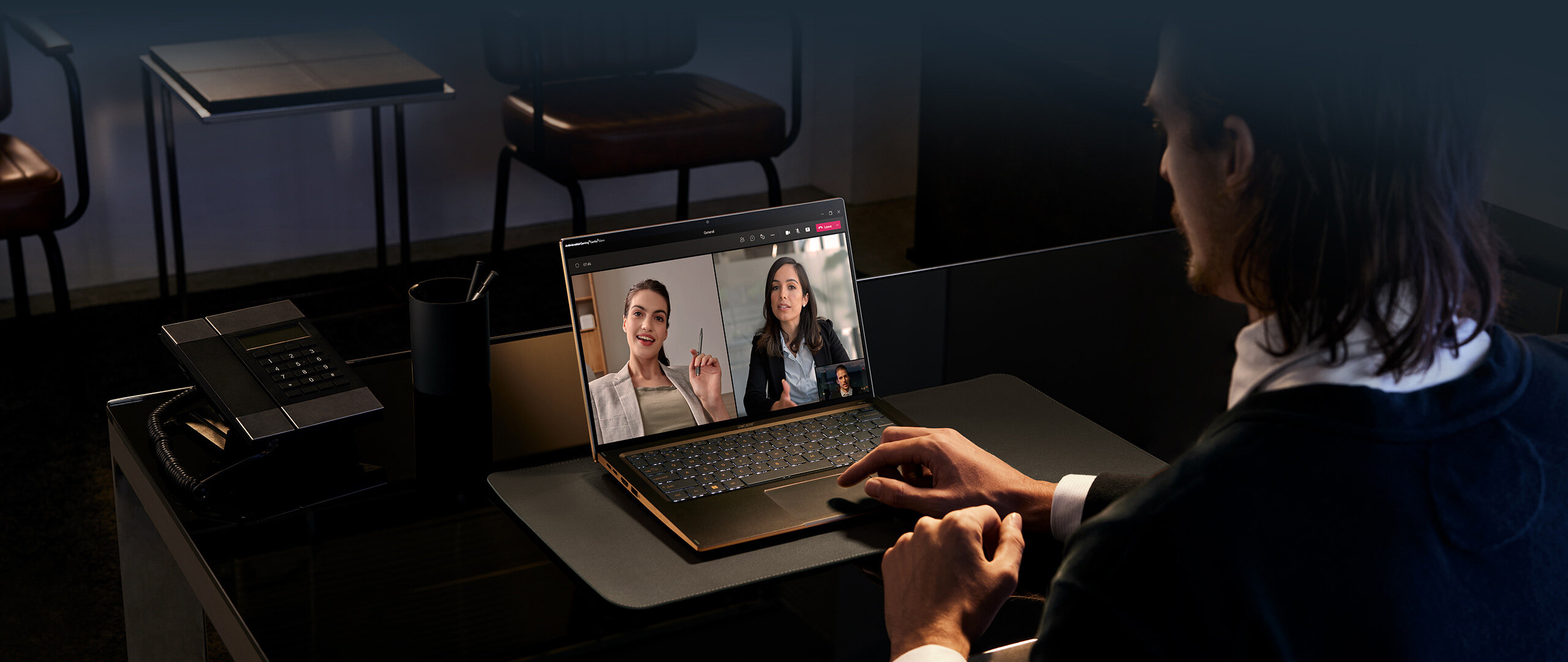 Laptop ACER Swift 5 Garść inteligentnych rozwiązań