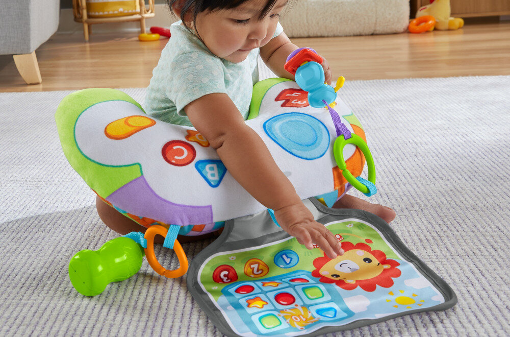 Zabawka FISHER PRICE Poduszeczka pod brzuszek Małego gracza HGB89 zabawki gracz szeleszczący ekran zabawki przypinki