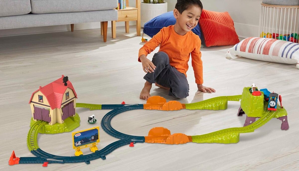 Tor FISHER PRICE Tomek i przyjaciele Przygoda na farmie McColla HHN46 zabawa dzieci chłpiec dziewczynka kreatywność