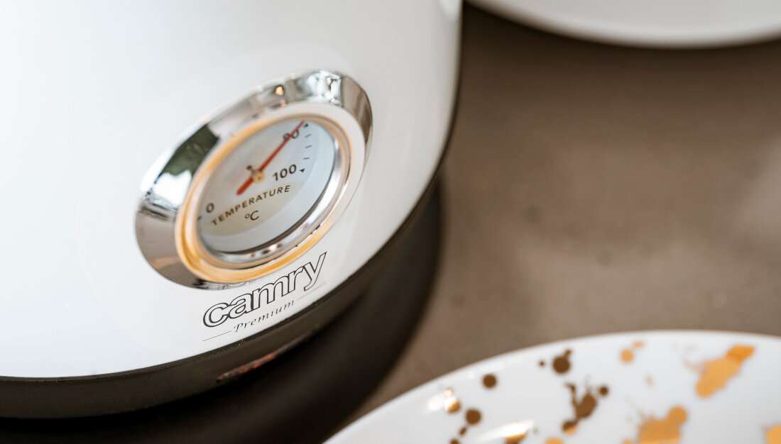 Czajnik CAMRY CR 1344W bialy Analogowy wskaznik temperatury wody ksztalt