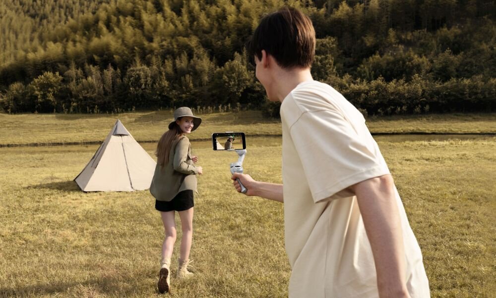 Gimbal DJI Osmo Mobile SE fotografia stabilizacja nagrywanie żyroskop uchwyt zasilanie ładowanie bateria tryby przyciski złącza porty kompatybilność udźwig wykonanie pojemność