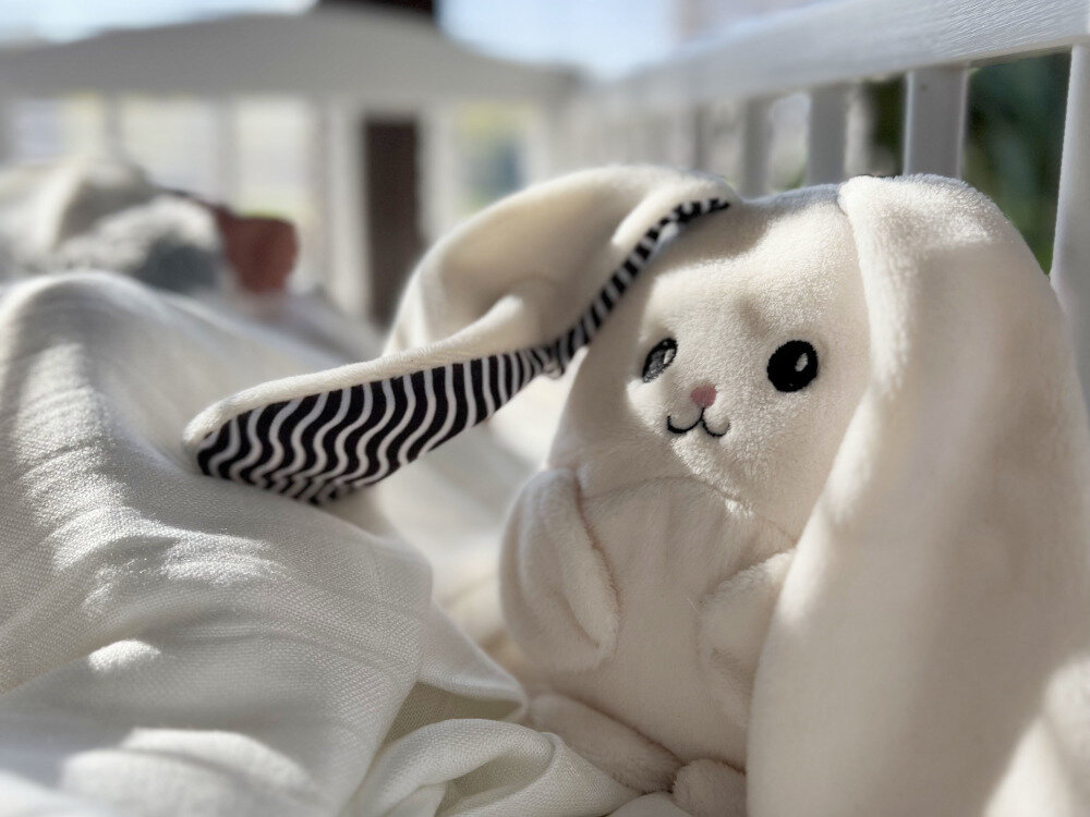  Szumiś Miluś ecru z czujnikiem snu 