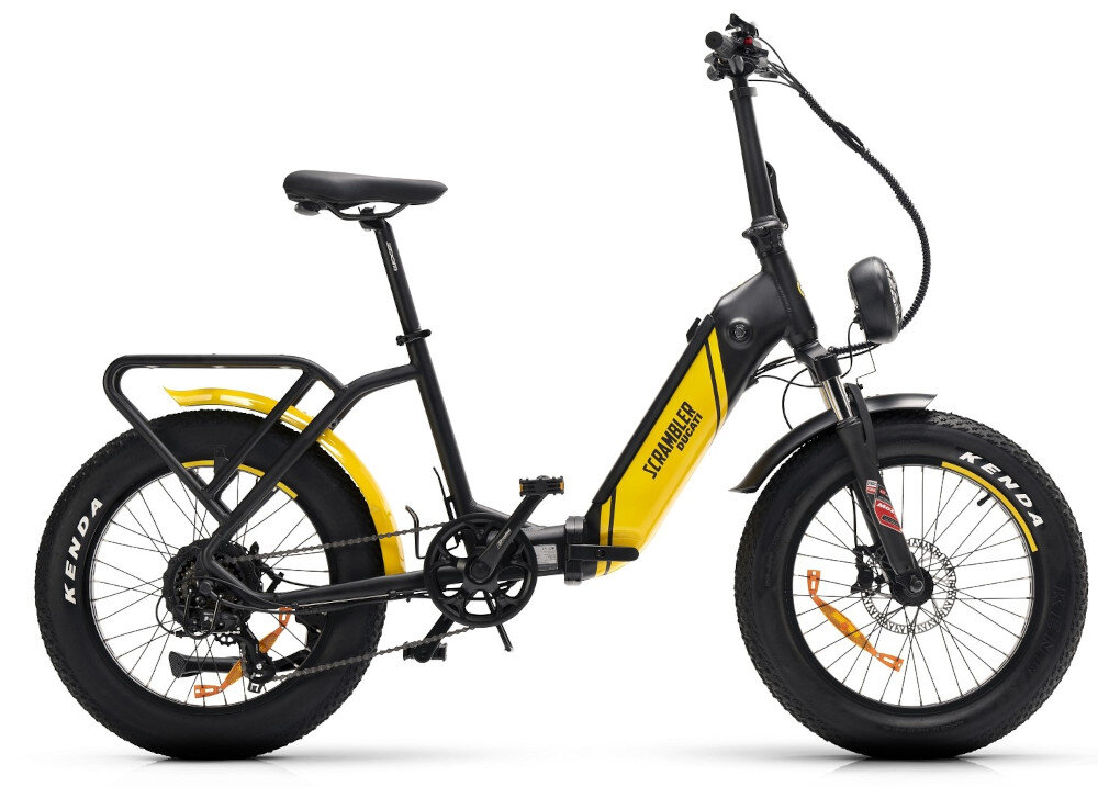 Rower elektryczny DUCATI Scrambler SCR-X U17 20 cali Czarno-żółty rower na białym tle widoczny z boku solidne błotniki osłona łańcucha ochrona przed błotem wodą i zabrudzeniami ułatwiają też utrzymanie roweru w czystości podnosi komfort codziennych dojazdów i rekreacyjnych wycieczek