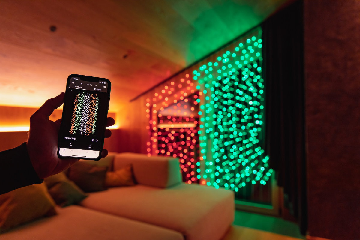 Kurtyna LED TWINKLY TWW210SPP-TEU Wi-Fi/Bluetooth FX WIZARD ŁĄCZNOŚĆ APLIKACJA STEROWANIE IOS ANDROID