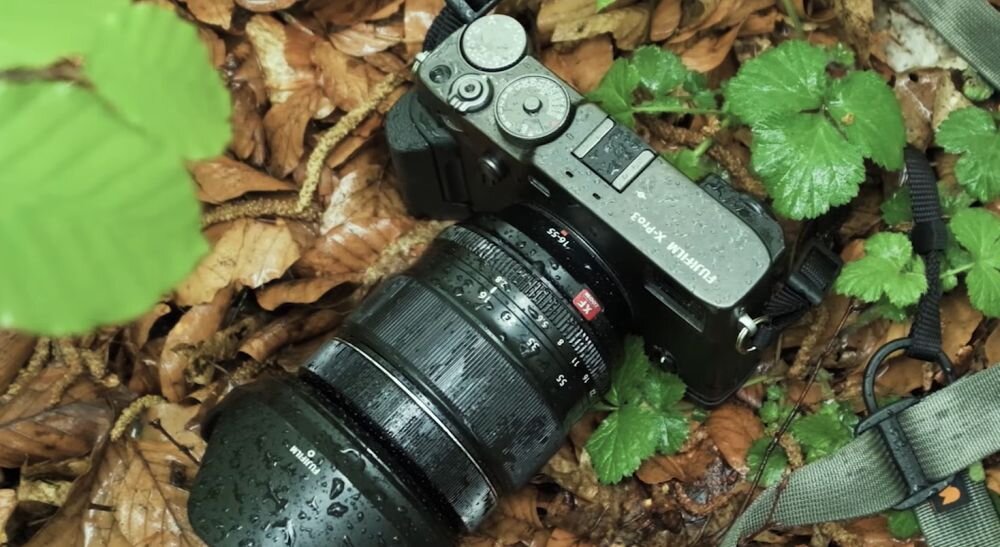 Obiektyw FUJINON XF 16-55mm f-2.8 R WR ogniskowa przysłona ostrość pierścienie optyka soczewki powłoki montaż bagnet światło jasność zoom filtry waga