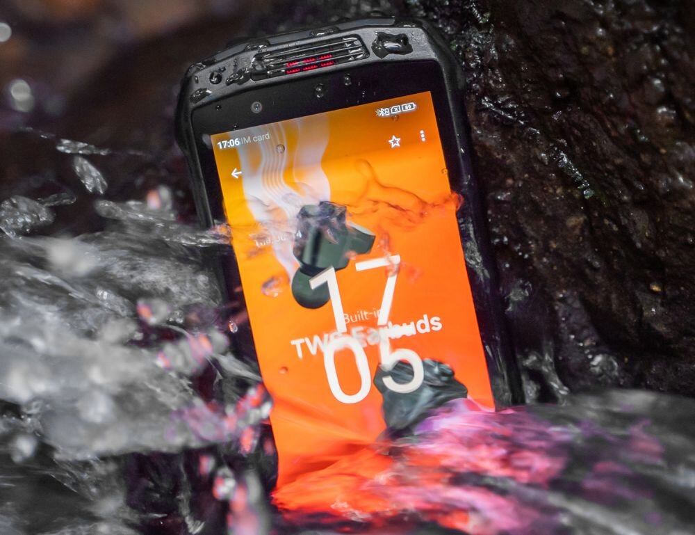 Smartfon ULEFONE Armor 15 ekran bateria aparat procesor ram pamięć pojemność rozdzielczość zdjęcia filmy opis dane cechy blokady system łączność wifi bluetooth obudowa szkło odporność porty muzyka transfer sieć przekątna matryca waga czujniki oled amoled ips
